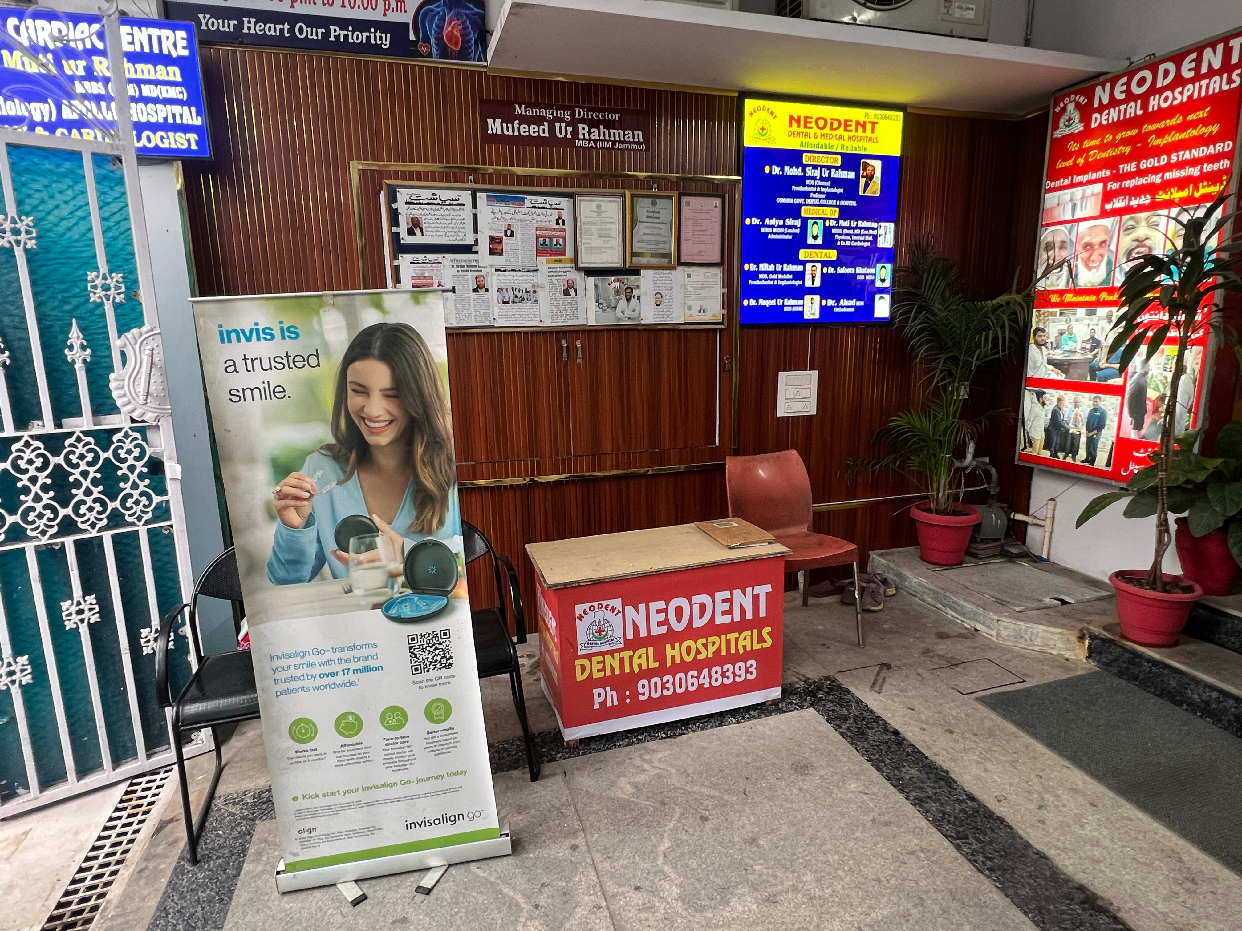 NeoDent Dental Hospital Mehdipatnam — the front-desk reception counter